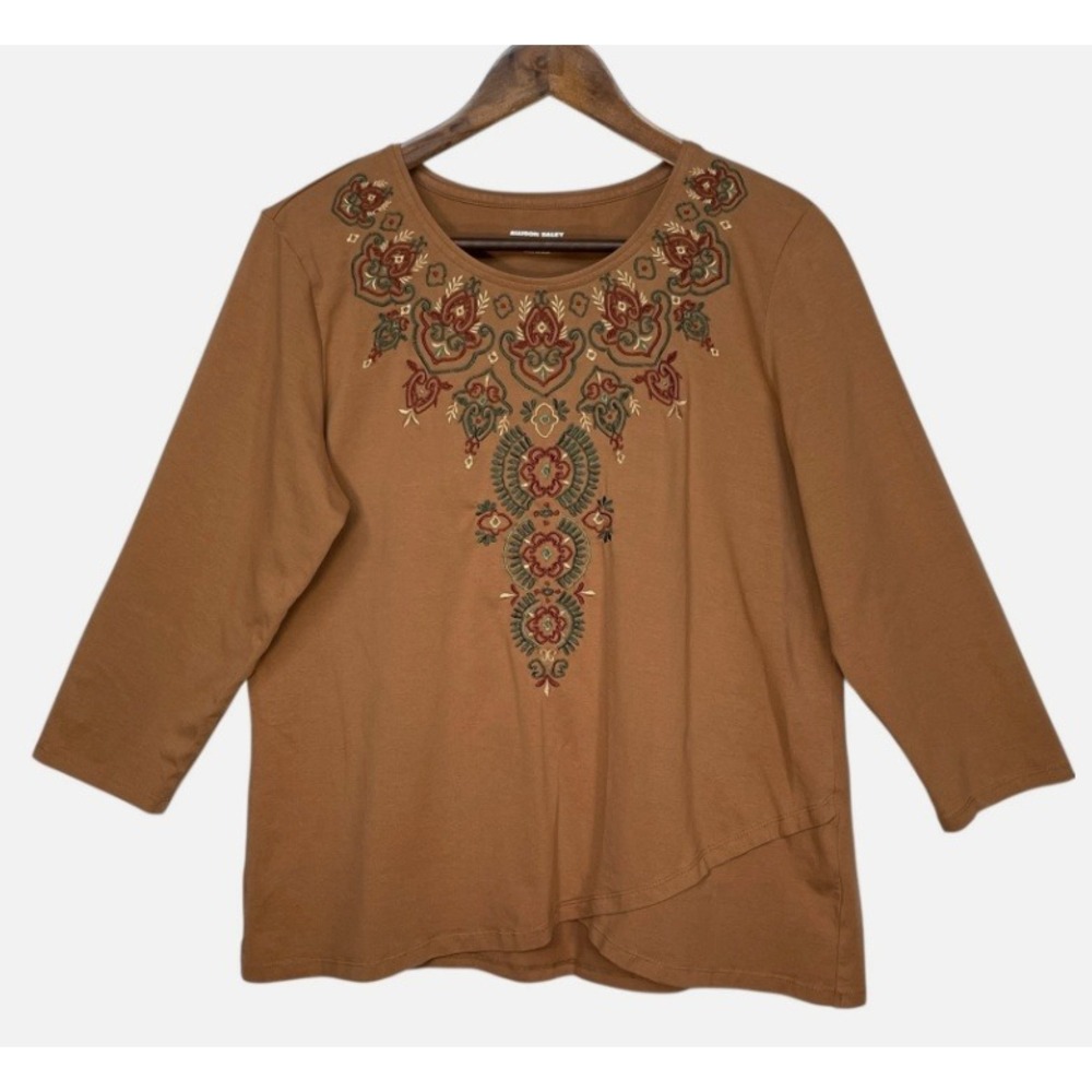 Allison Daley Womens Brown Embroidered 3/4 Sleeve Asymmetrical Hem Top Size M